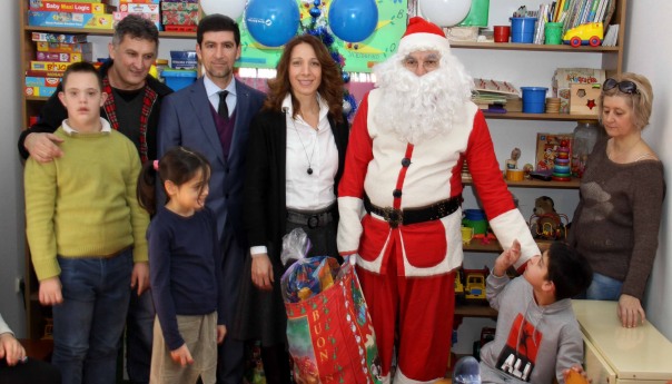 Novogodišnji paketići za mališane sa posebnim potrebama