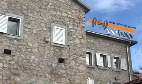 Engleski bračni par zaljubljen u trebinjsko nebo