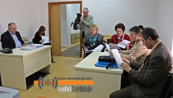 Nikola Tesla kupuje Novoteks