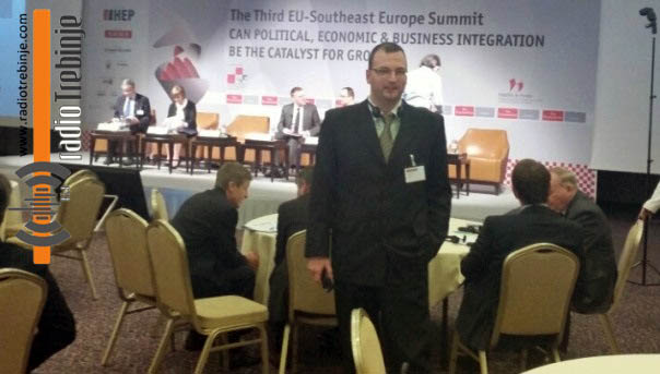 Birokratija koči razvoj