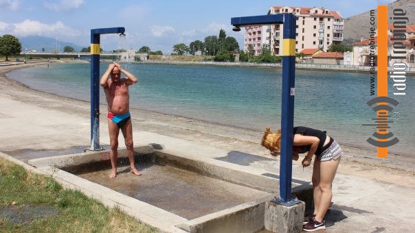 I bazen u Bregovima spreman za kupače