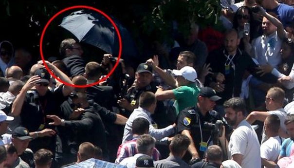 У Поточарима повријеђено пет полицајаца и неколико грађана