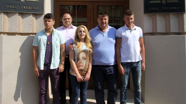 Најбољи средњошколци код градоначелника