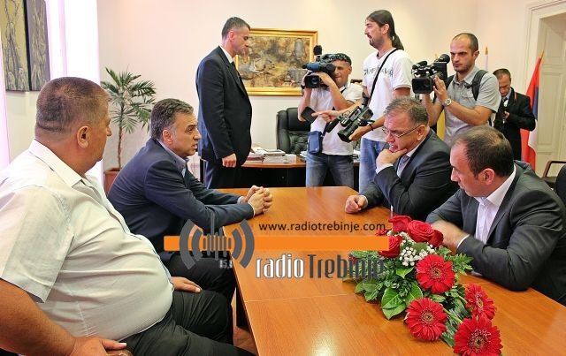 Иванић и Вујановић у Требињу: БиХ и Црна Гора позитиван примјер сарадње у региону