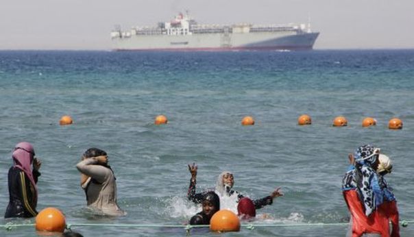 Муслиманска девојка се утопила јер отац није дао да је непознати додирују