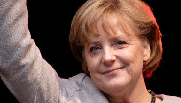 Без ривала у земљи, Меркелова на власти до 2021. године