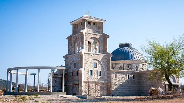 Сутра освештање храма посвећеног пребиловачким жртвама