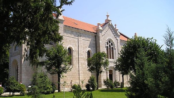 Молебан за школарце