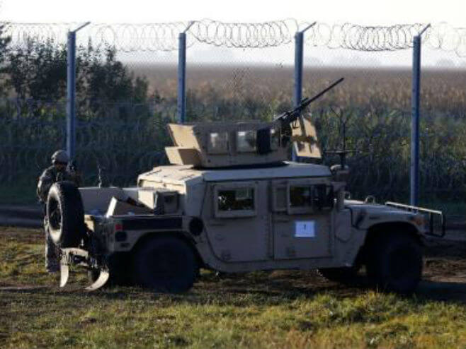 Мађарска продужава ограду на граници према Румунији