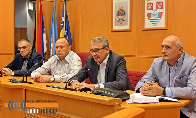 СДС збија редове у Херцеговини
