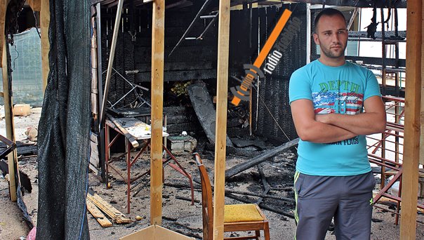 Изгорјела тезга, власници не знају коме је засметао њихов посао