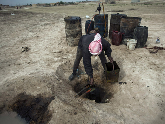 Терористи мјесечно зараде до 50 милиона долара од продаје нафте