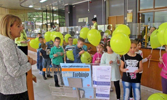 Требињски поштари са основцима обиљежили свој дан