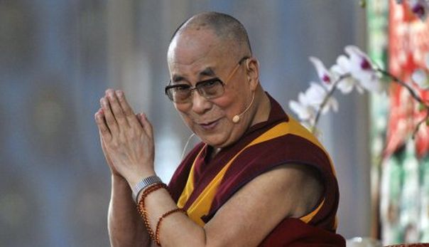 Далај Лама о тероризму: Људи су сами створили тероризам, престаните да се молите Богу за рјешење
