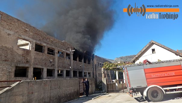 Пожар у старој згради Новотекса