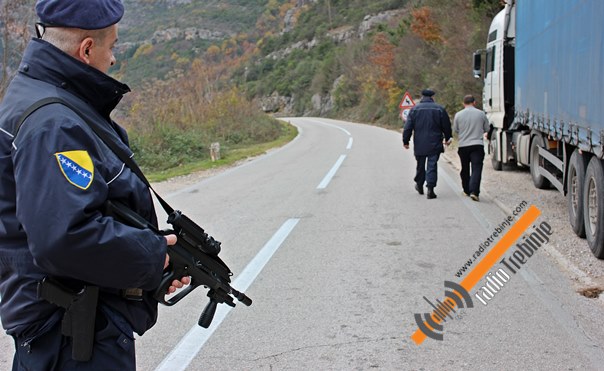 Граничари са „дугим цијевима“: Нове мјере заштите од тероризма