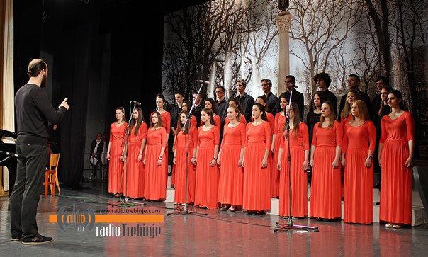 Ученици Музичке школе свирали за Марка Спаића