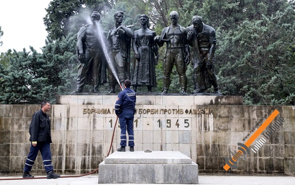 Умивање споменика