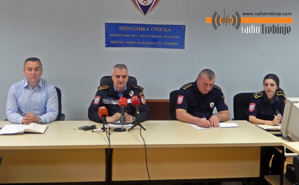 Експлозија у Гацку, полиција трага за почионицима