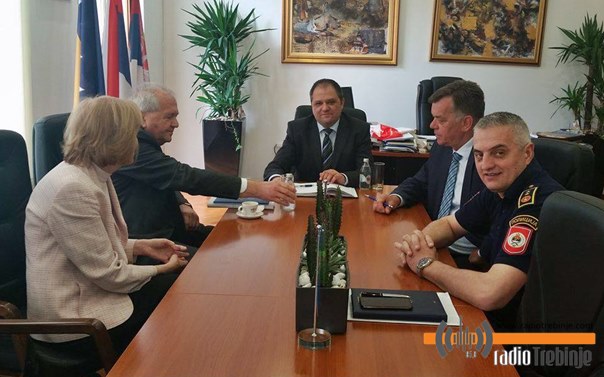 Састанак о безбједности: Стање забрињава, али није алармантно - полиција спремна и на ригорозније мјере