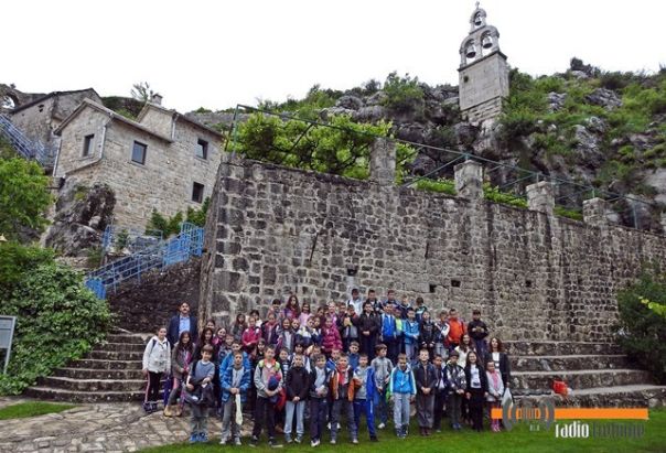 Посјета ученика манастиру Завала и пећини “Вјетреници”