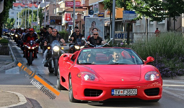 Дефиле мотоциклиста прошао улицама Требиња (Видео)