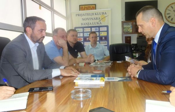 Напад на новинаре да буде кривично дјело