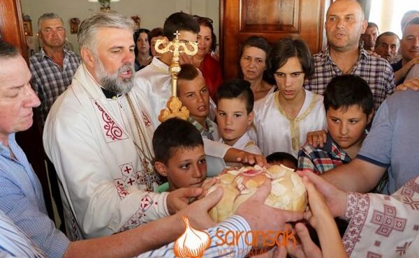 Владика Григорије критиковао прегласну музику у Требињу