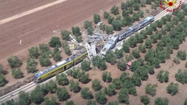 Трагедија код Барија: Директан судар возова
