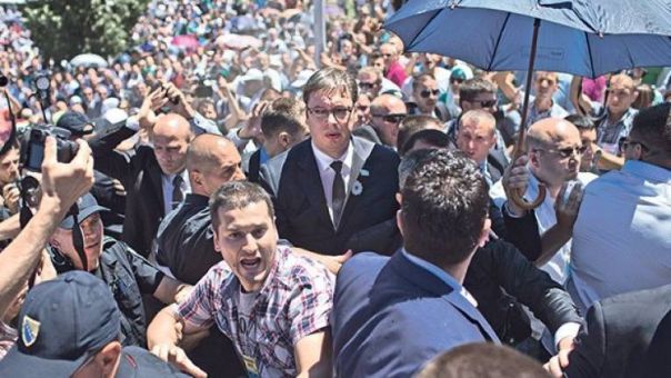 'Иза напада на Вучића су бошњачки политичари'