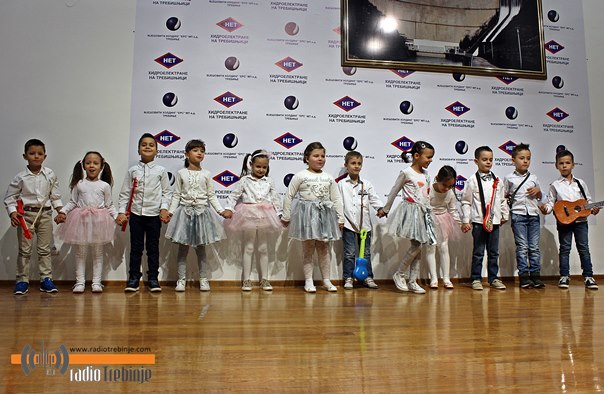 Наставак акције средњошколаца за Кристину Батинић – хуманитарно вече