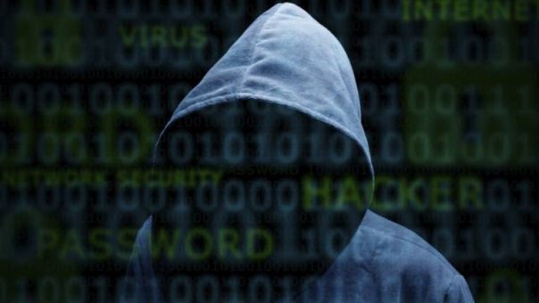 Како је извршен највећи напад на интернет икад