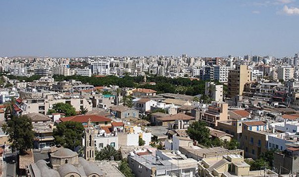 Кипар се опет дијели: Грчки дио вратио сат уназад, турски не