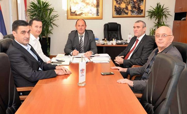 Град Требиње: До краја године почетак градње затвореног базена