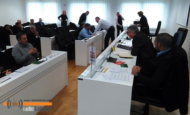 Прекинута сједница СО Билећа: Алексић најавио нову већину