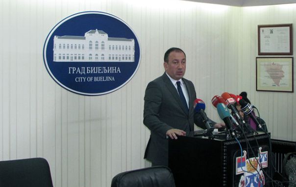 Crnadak: Ne podržavam sankcije SAD protiv Dodika