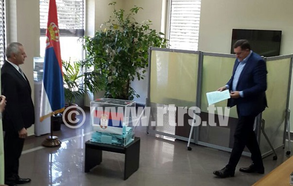 Додик: Србија да овим изборима настави путем додатног развоја и стабилности