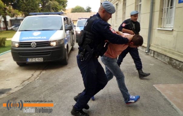 Одузето оружје у Гацку