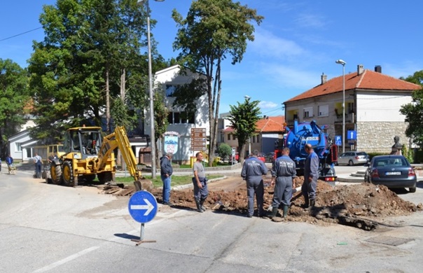 Почела реконструкција водоводне мреже и кружног тока