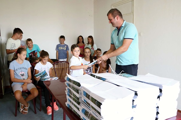 Gradska uprava obezbijedila sveske za osnovce