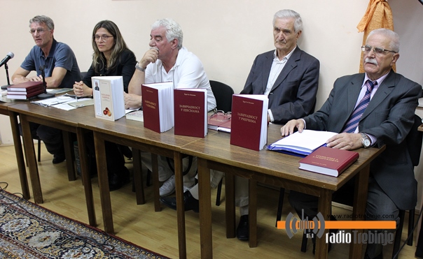 Pred trebinjskom publikom: Zavičajna trilogija Đura Kuljanina i pasteli Aleksandre Kecman