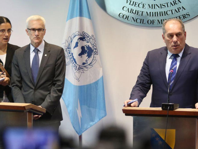 Interpol upozorava : Džihadisti se vraćaju u BiH!