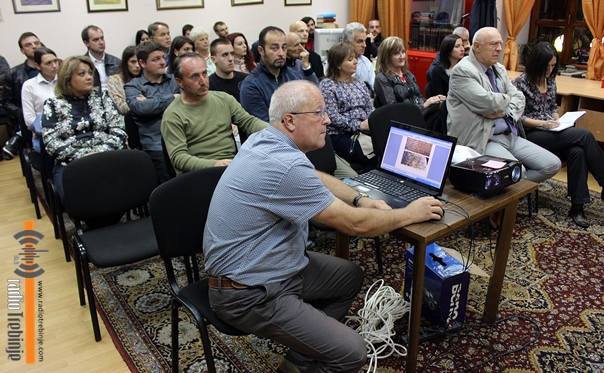 Студенти из Никшића и Бањалуке на требињској „Школи палеографије“