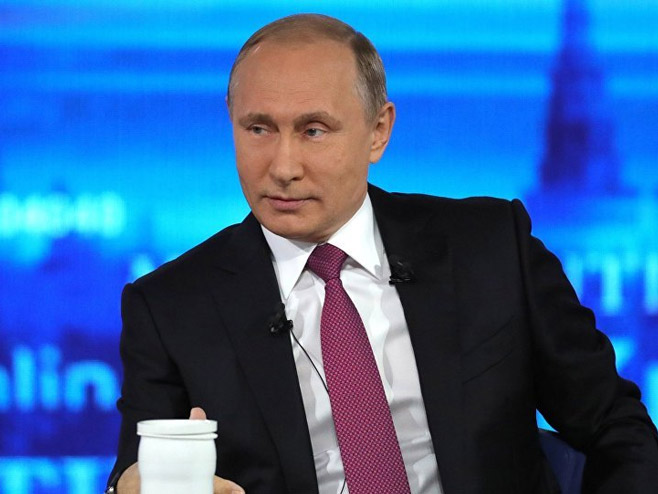 Путин: Региструјте стране агенте