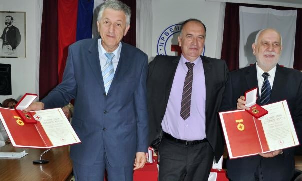 Зотовићу и Дурсуну највише признање Црвеног крста РС