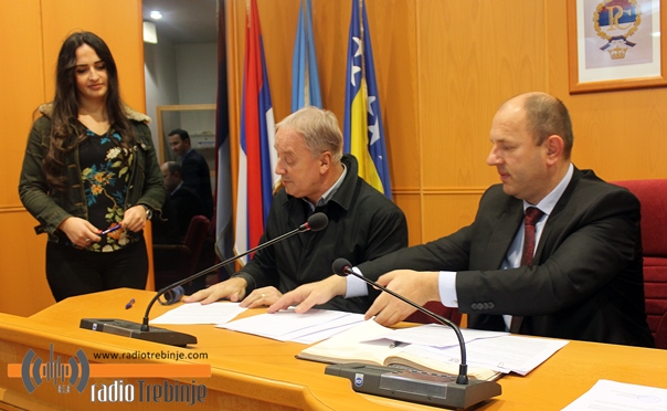 Приправнички стаж за 14 наших суграђана