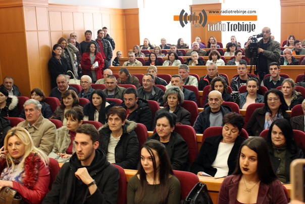 Град Требиње стипендира 113 студената