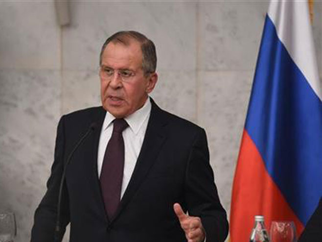 Лавров: Контакти са Паризом ће разјаснити сарадњу у Сирији