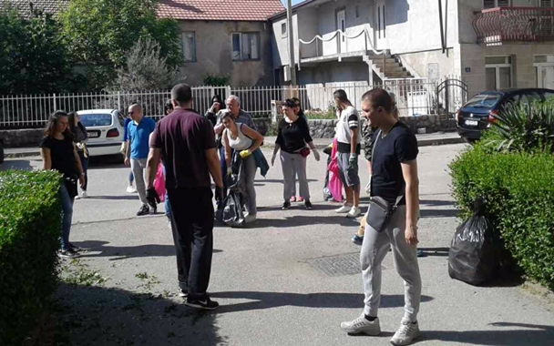 Социјалисти учествовали у чишћењу града