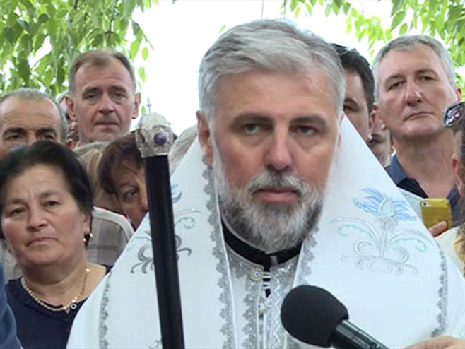 Устоличење владике Григорија 16. септембра у Дизелдорфу, Димитрија 23. септембра у Требињу